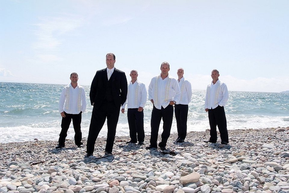 Top Tips For Beach Wedding Attire for Men