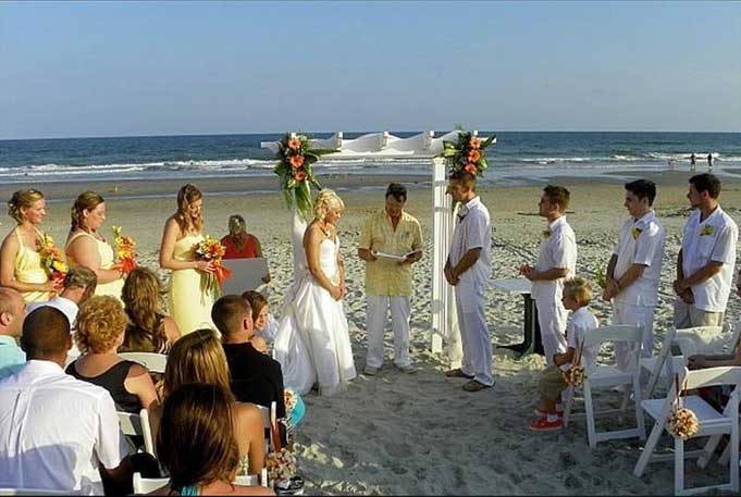 Beach Weddings for Romance and Memories