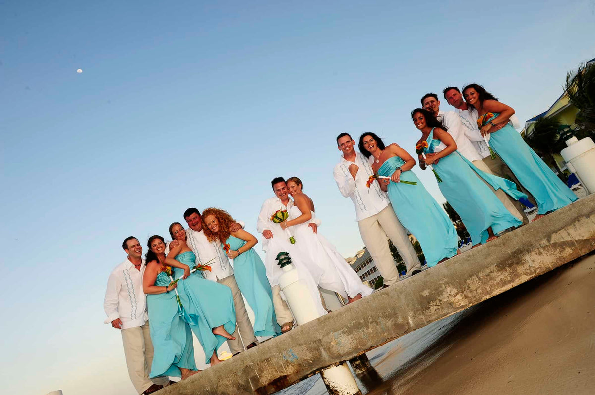 5 Groom Beach Wedding Attire Ideas to Stand Out on Your Special Day