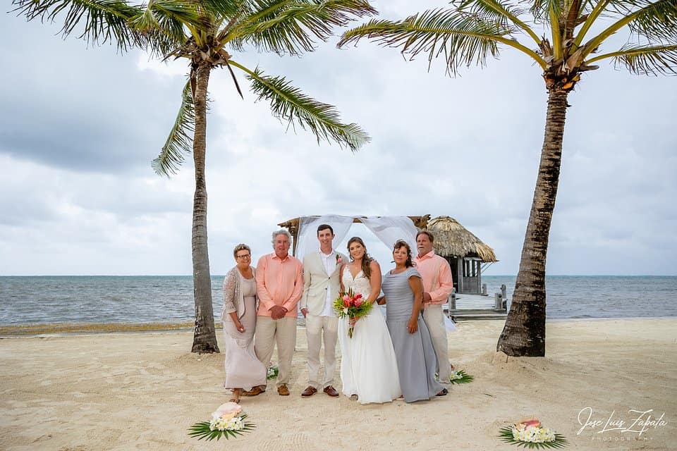 Destination Wedding Outfit Ideas: Tropical Formal Wear That Travels Well