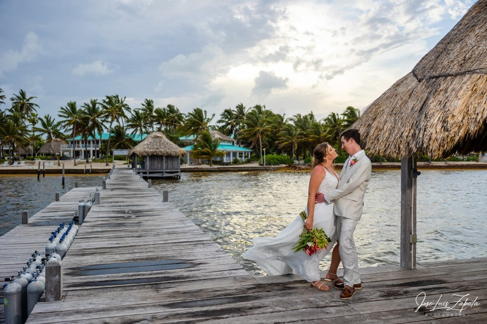 Budget-Friendly Beach Wedding Suits for Groom: Tips and Recommendations
