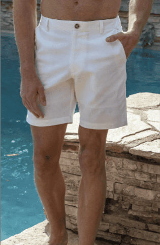 How to Dress Up Men’s White Linen Shorts for a Night Out
